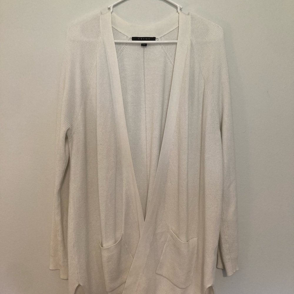 Cyrus Cream Women's Cardigan